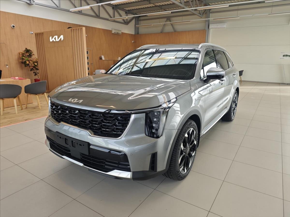 KIA Sorento SUV / Terénní 2,2 l 142 kw