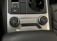 Volkswagen Touareg 16