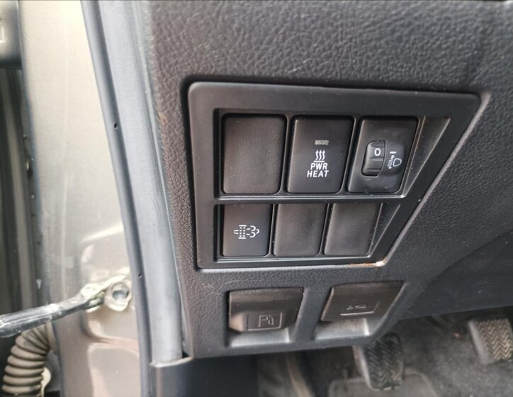 Toyota Hilux Pick-up 2,4 l 110 kw