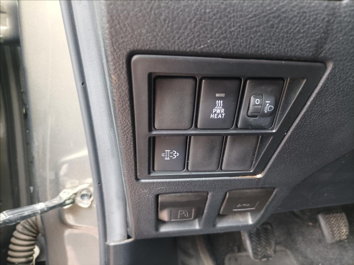 Toyota Hilux Pick-up 2,4 l 110 kw