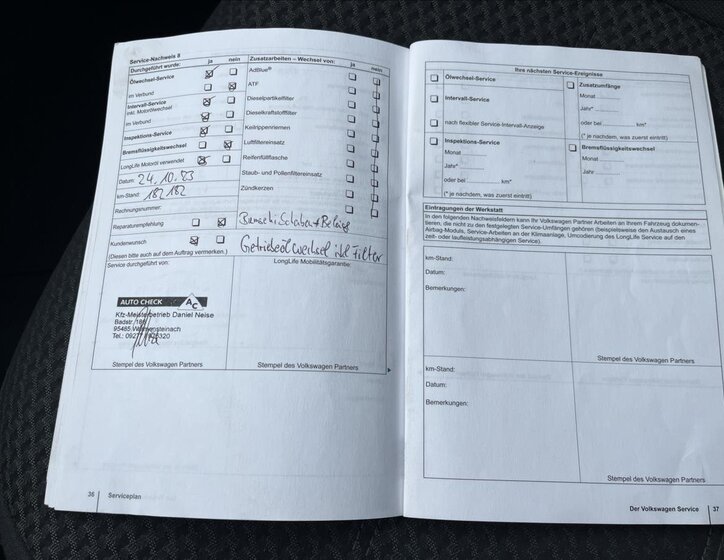 Volkswagen Touareg SUV / Terénní 3,0 l 150 kw