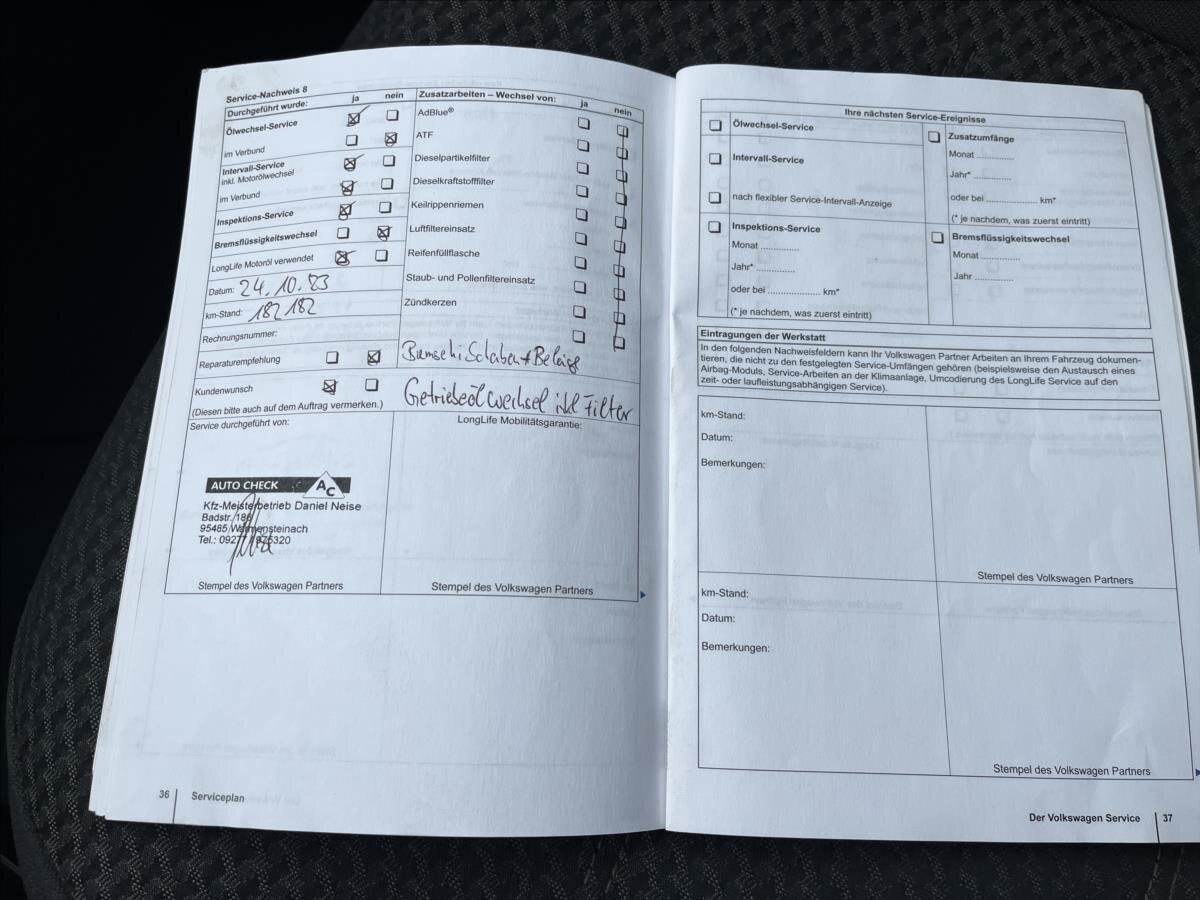 Volkswagen Touareg SUV / Terénní 3,0 l 150 kw