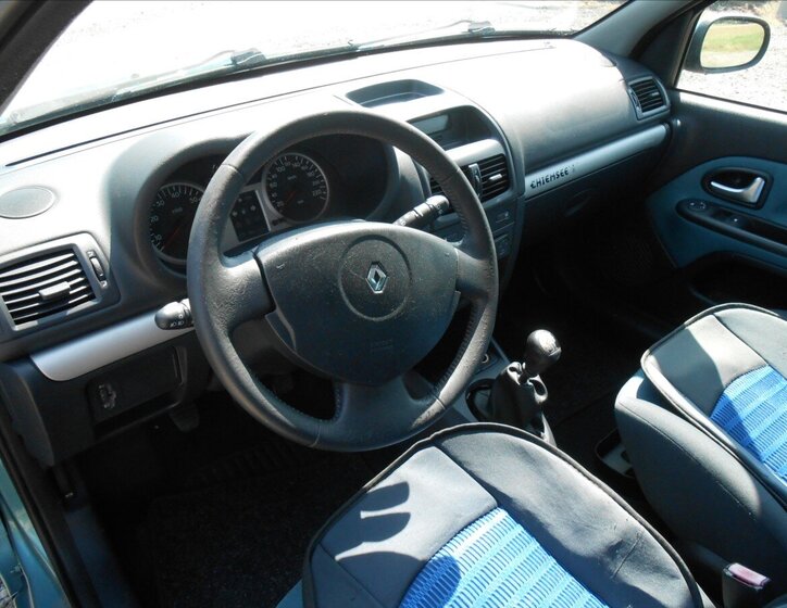 Renault Clio Hatchback 1,1 l 55 kw