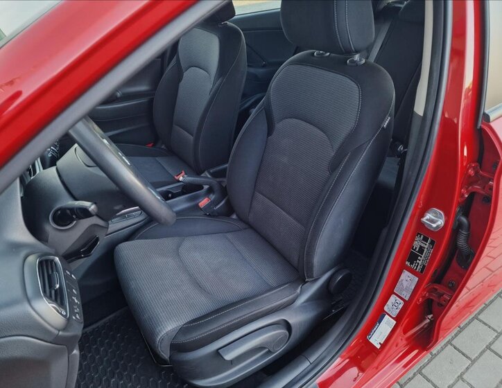 Hyundai i30 Kombi 998,0 88 kw