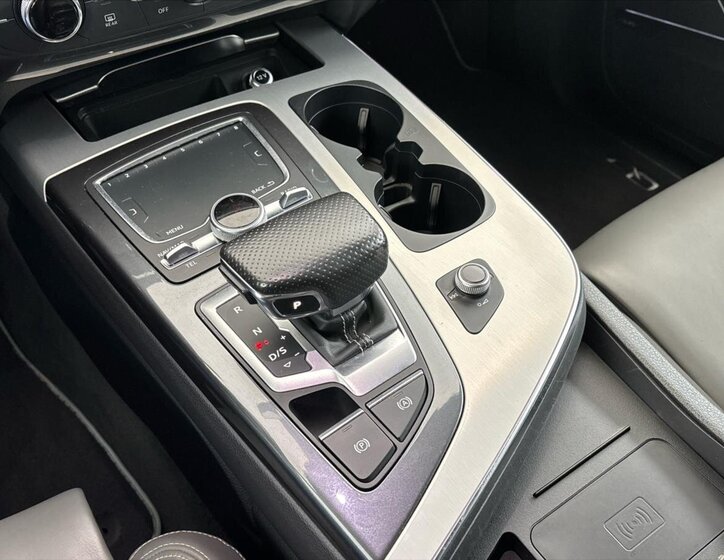 Audi Q7 SUV / Terénní 3,0 l 200 kw