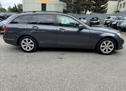 Mercedes-Benz Třídy C Kombi 2,1 l 88 kw