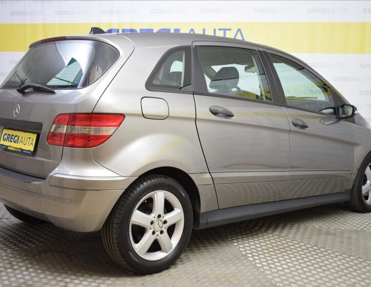 Mercedes-Benz Třídy B Hatchback 1,7 l 85 kw