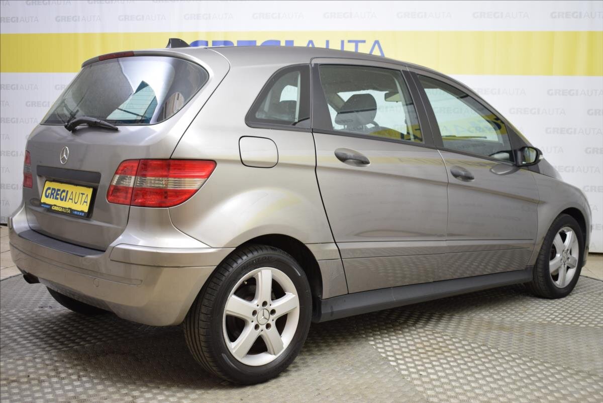 Mercedes-Benz Třídy B Hatchback 1,7 l 85 kw