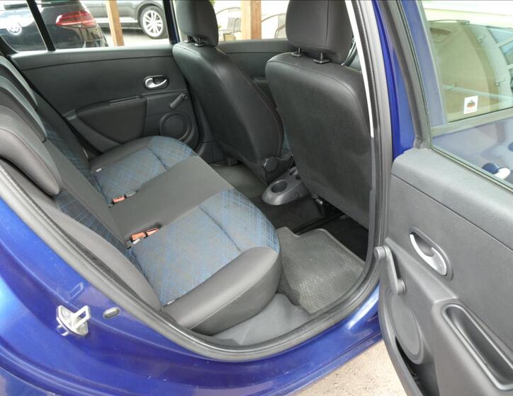 Renault Clio 19