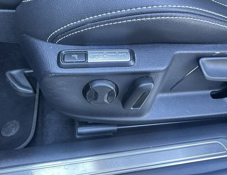 Volkswagen Passat Kombi 2,0 l 110 kw