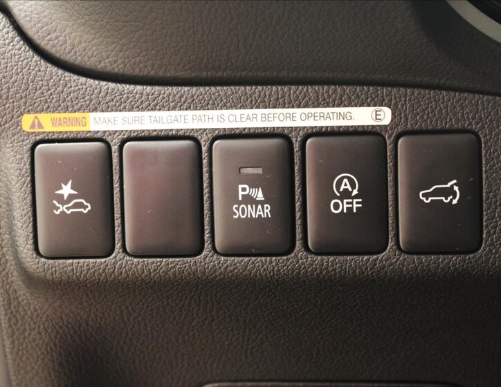 Mitsubishi Outlander 16