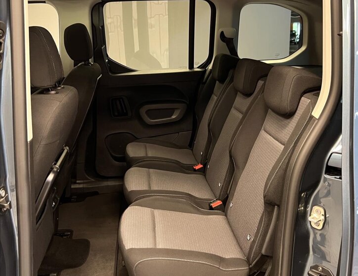 Toyota ProAce City Verso 11