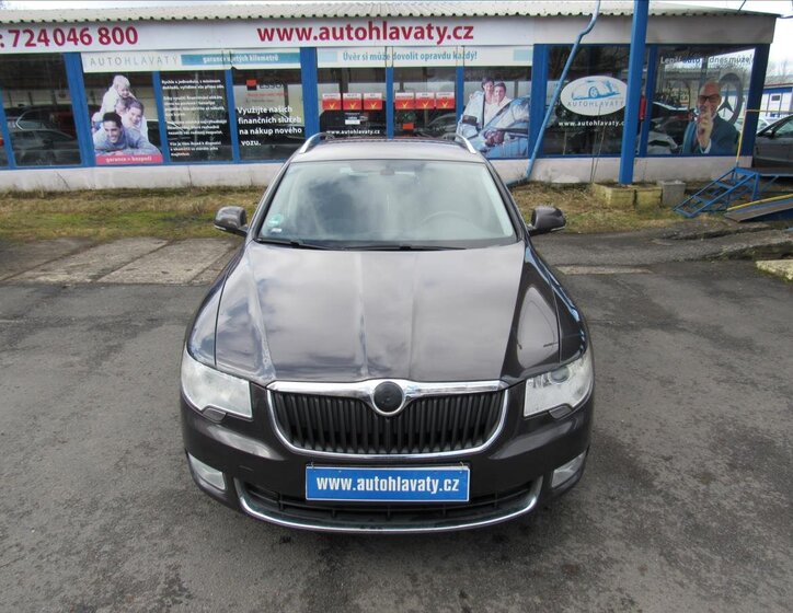 Škoda Superb Kombi 1,9 l 77 kw