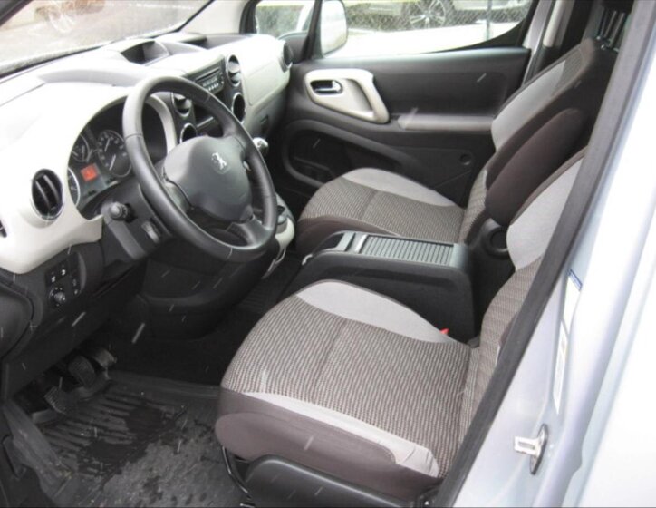 Peugeot Partner Kombi 1,6 l 88 kw