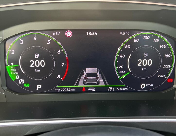 Volkswagen Tiguan 16