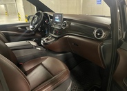 Mercedes-Benz Třídy V 12