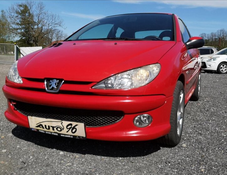 Peugeot 206 Hatchback 1,4 l 50 kw
