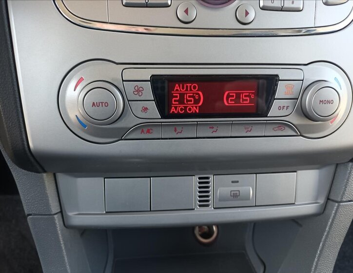 Ford Focus Hatchback 1,4 l 59 kw