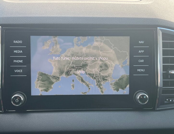 Škoda Karoq SUV / Terénní 1,5 l 110 kw