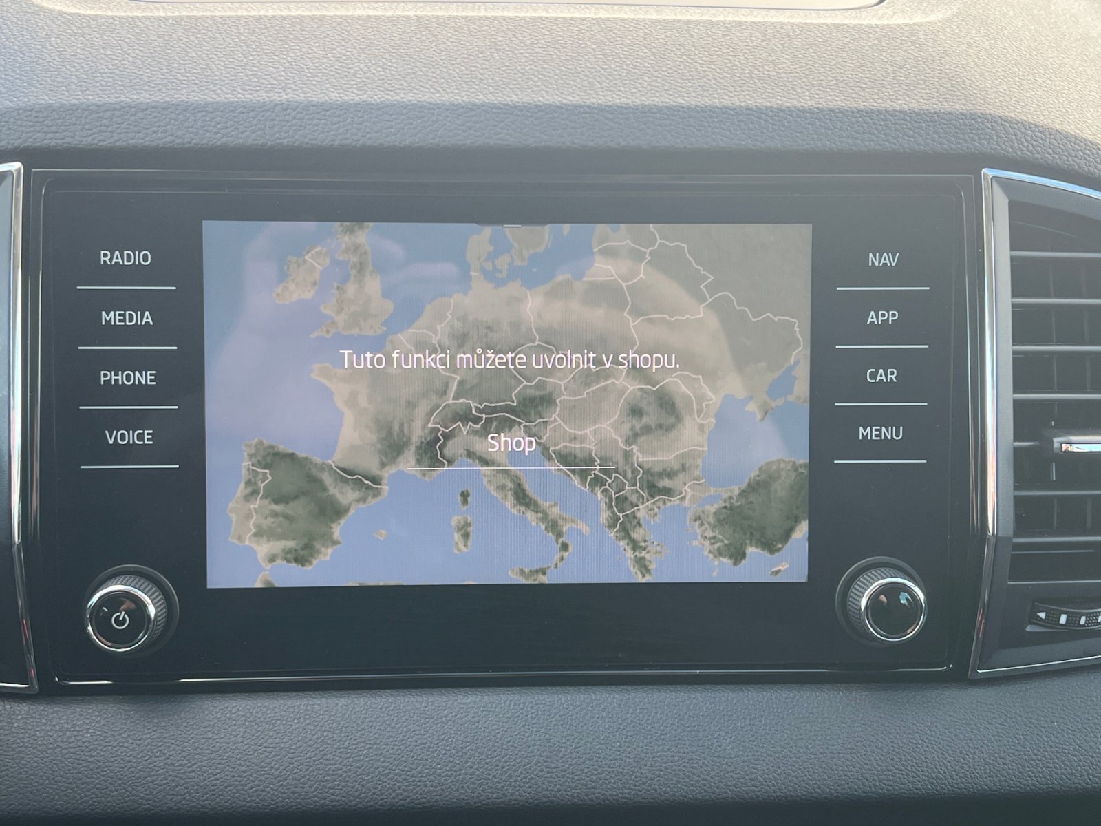 Škoda Karoq SUV / Terénní 1,5 l 110 kw