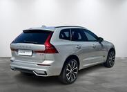 Volvo XC60 4