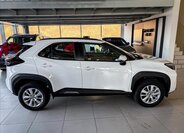Toyota Yaris Cross SUV 1,5 l 85 kw