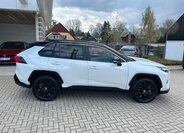 Toyota RAV4 SUV / Terénní 2,5 l 131 kw