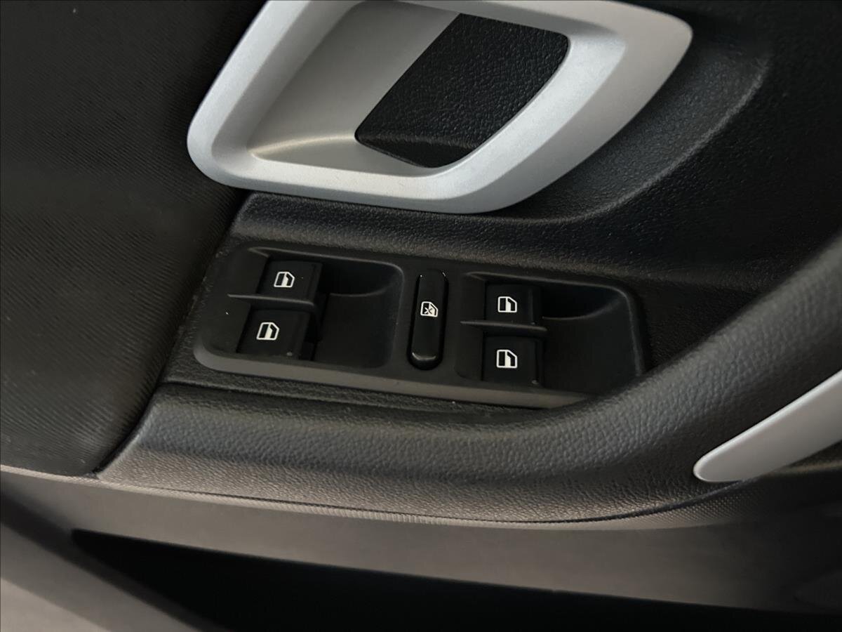 Škoda Roomster Hatchback 1,6 l 77 kw