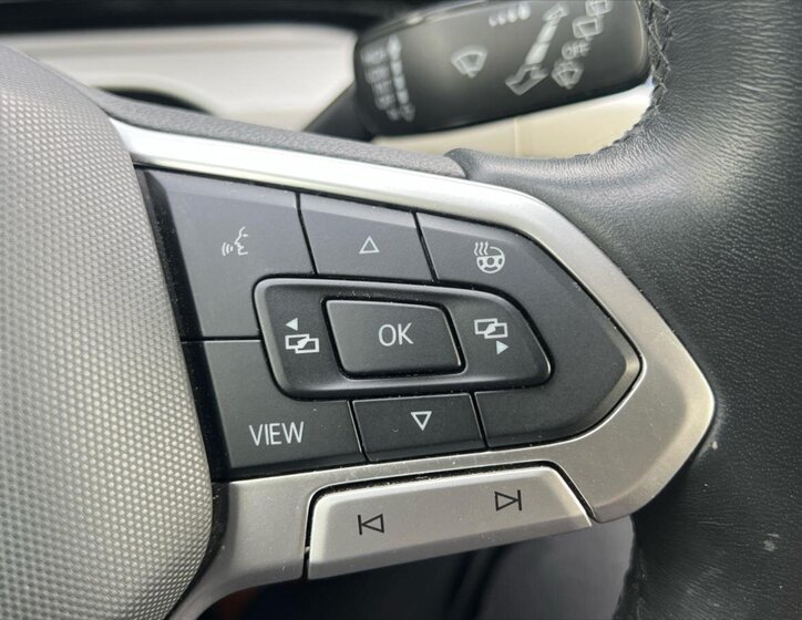 Volkswagen Golf Hatchback 1,5 l 96 kw