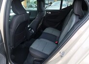 Volvo XC40 9