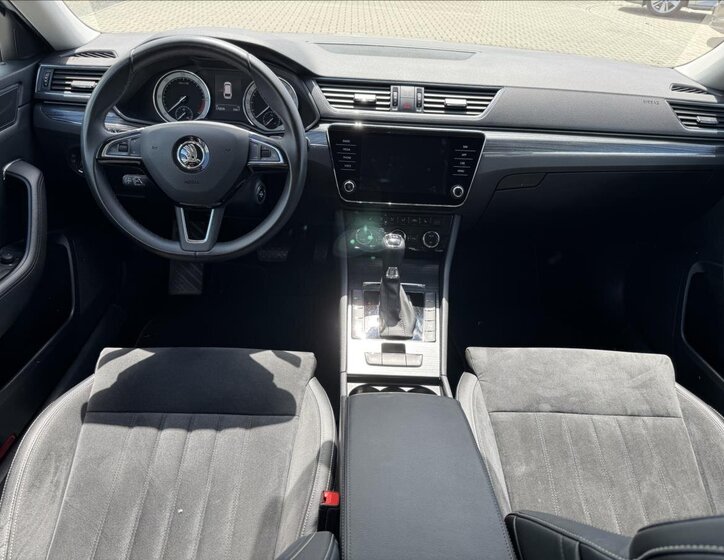 Škoda Superb 13
