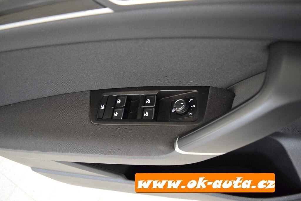 Volkswagen Touran MPV 0,0 110 kw