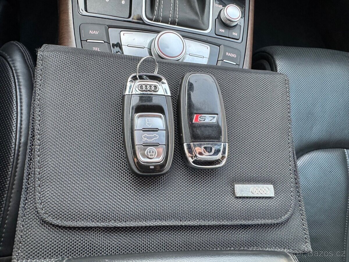 Audi S7 Hatchback 4,0 l 331 kw