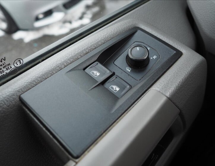 Volkswagen Crafter Sklápěč 2,0 l 103 kw