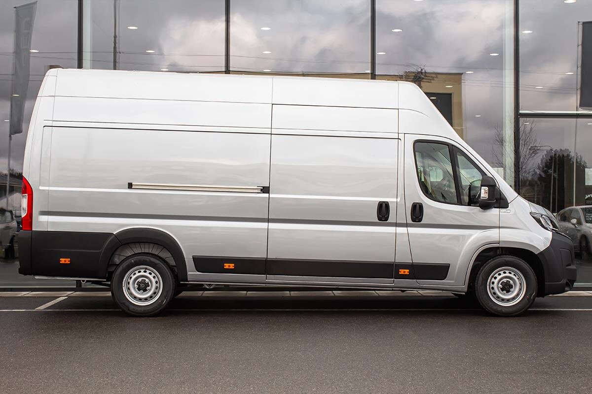 Peugeot Boxer Ostatní 2,2 l 132 kw