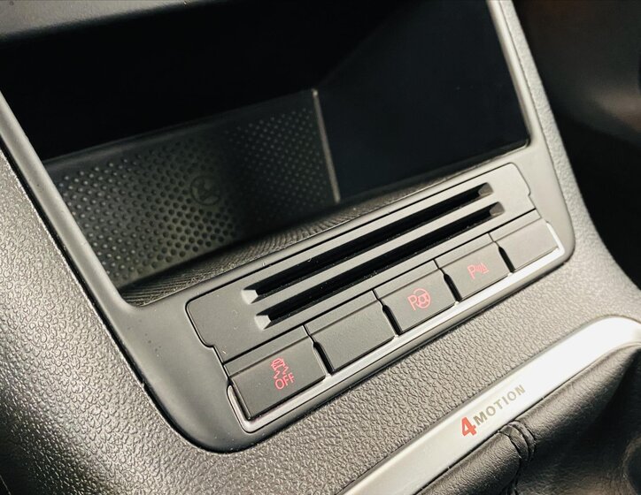 Volkswagen Tiguan SUV 2,0 l 103 kw