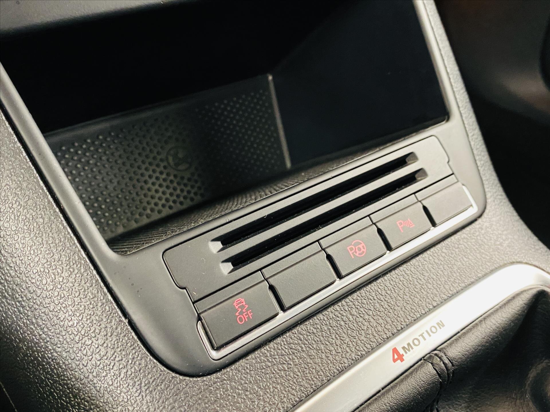 Volkswagen Tiguan SUV 2,0 l 103 kw