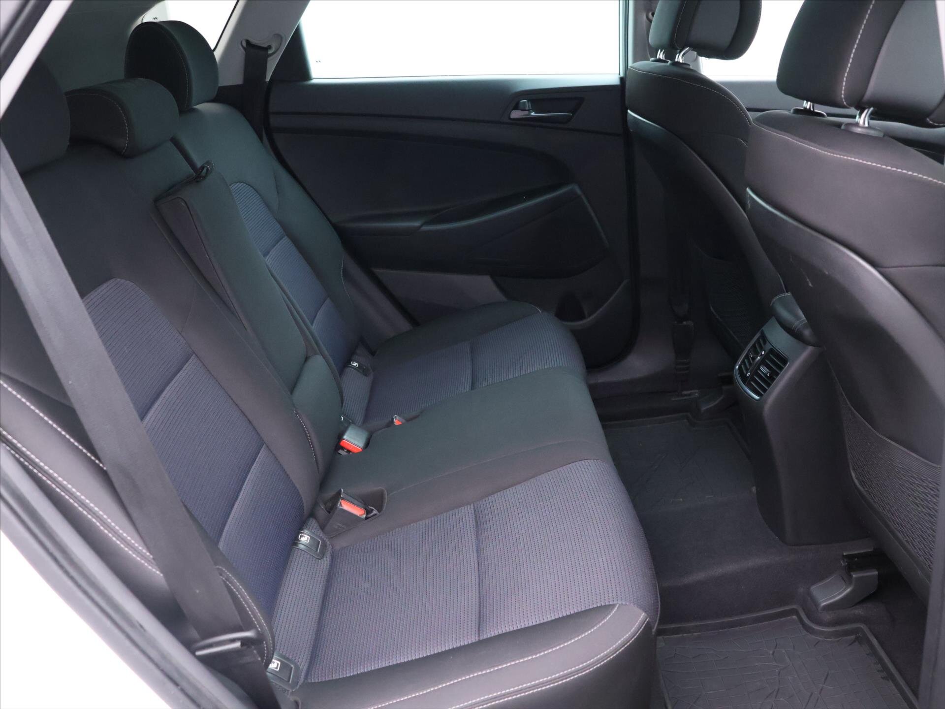 Hyundai Tucson SUV 1,7 l 85 kw