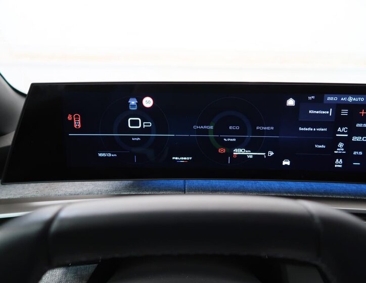 Peugeot 5008 SUV / Terénní 1,2 l 100 kw