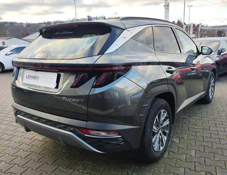 Hyundai Tucson SUV 1,6 l 110 kw