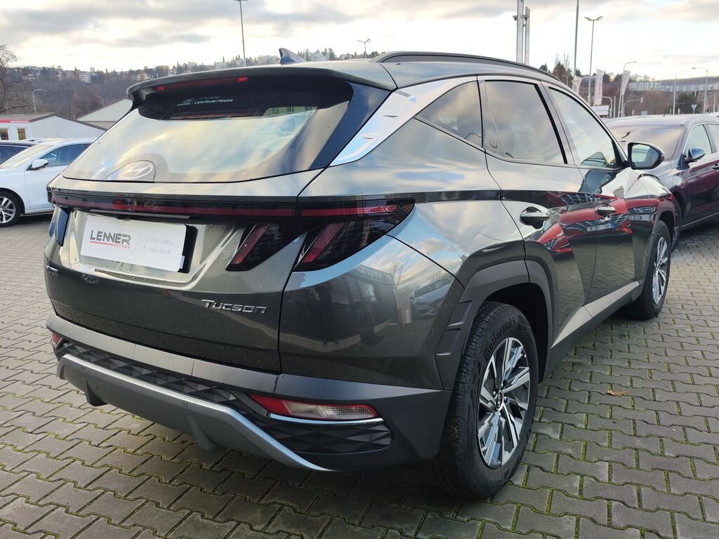 Hyundai Tucson SUV 1,6 l 110 kw