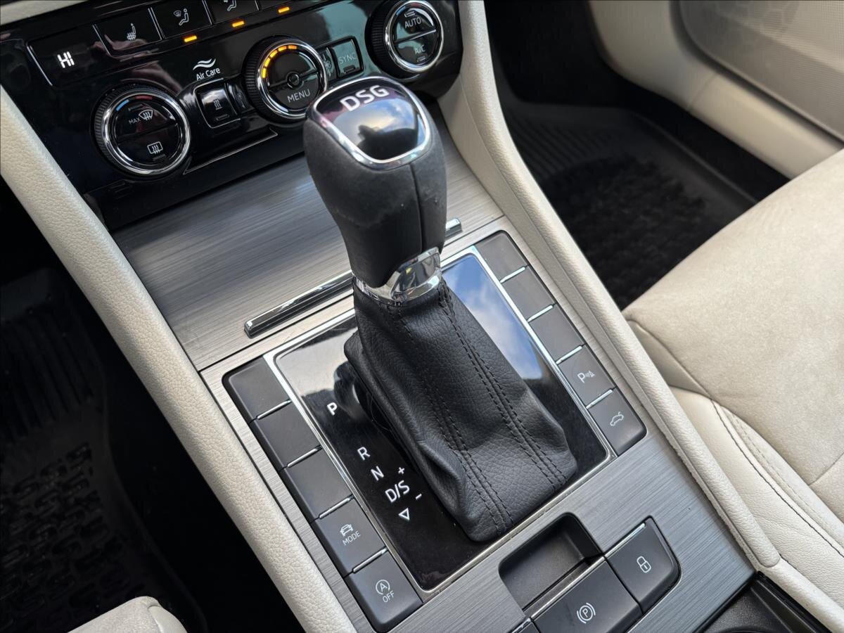 Škoda Superb Kombi 2,0 l 110 kw