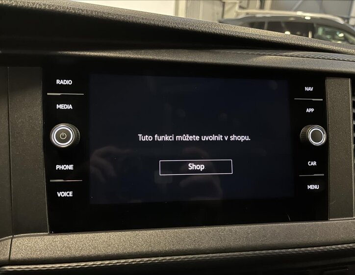 Volkswagen Caravelle Kombi 2,0 l 110 kw