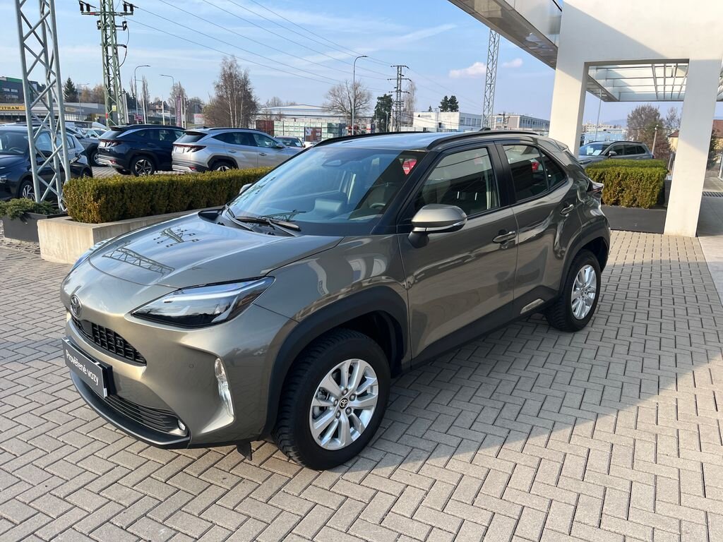 Toyota Yaris Cross SUV / Terénní 1,5 l 68 kw
