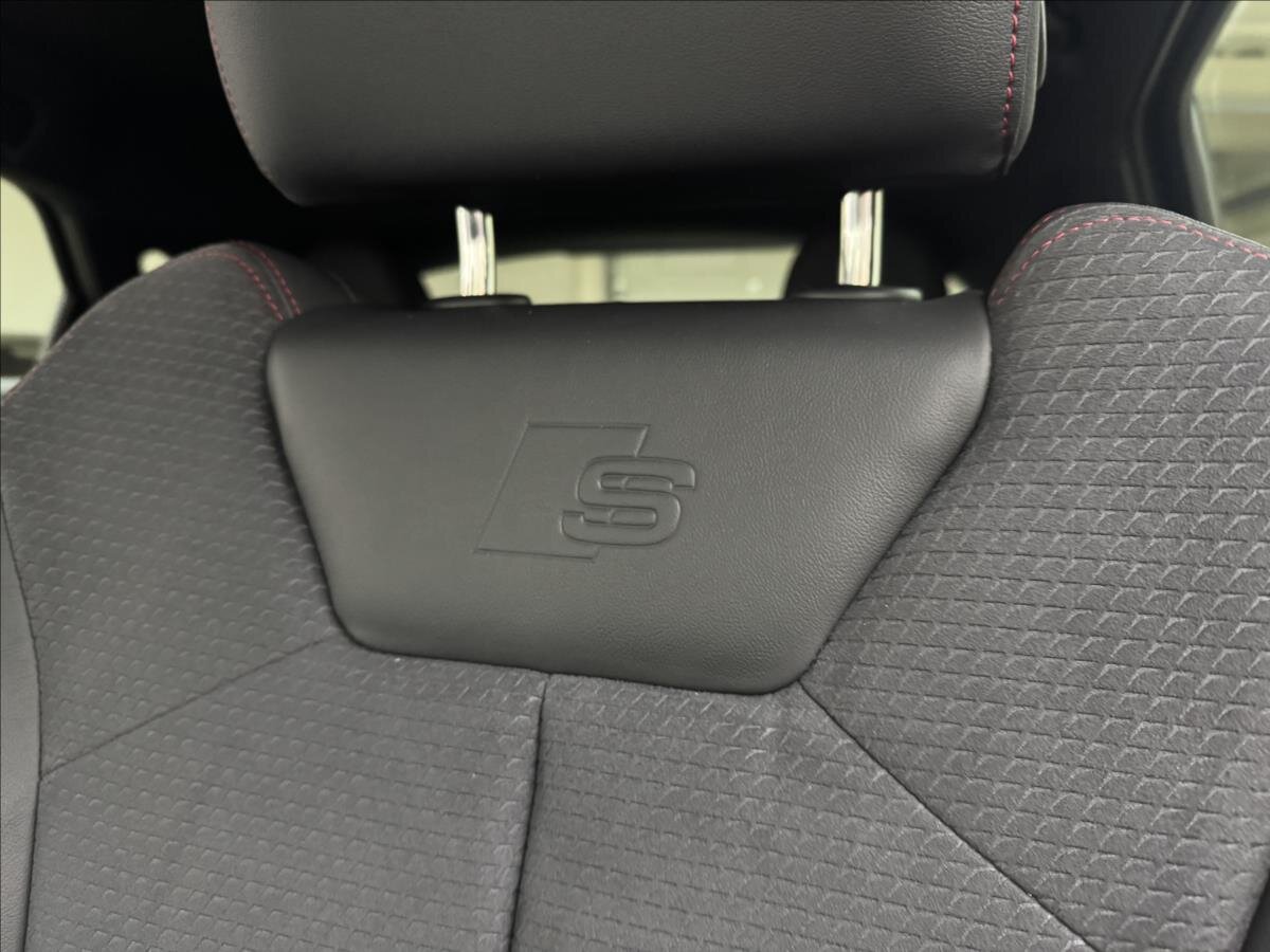 Audi Q3 SUV / Terénní 2,0 l 147 kw