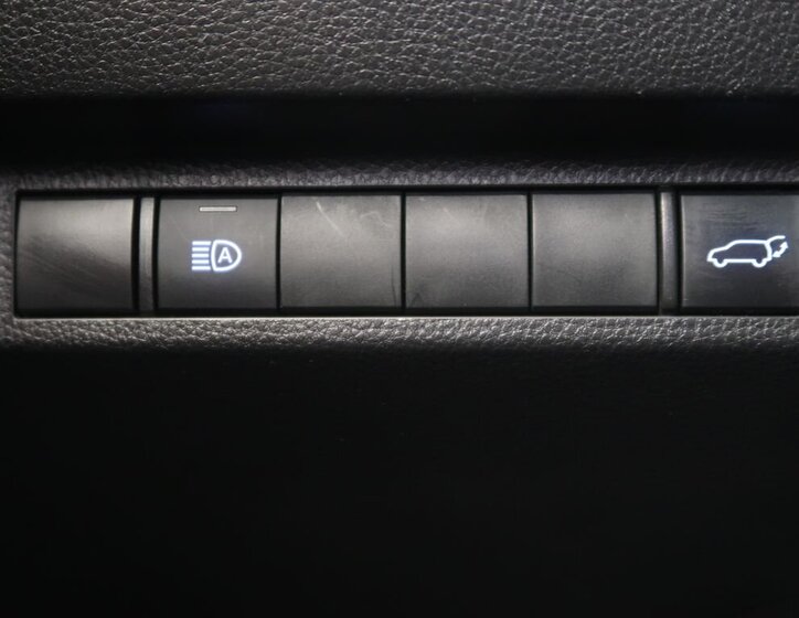 Toyota RAV4 SUV 2,5 l 131 kw