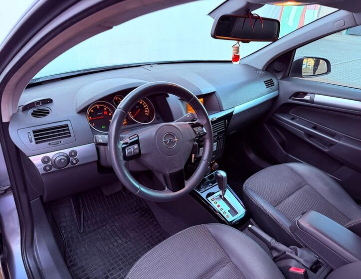 Opel Astra Kombi 1,9 l 88 kw