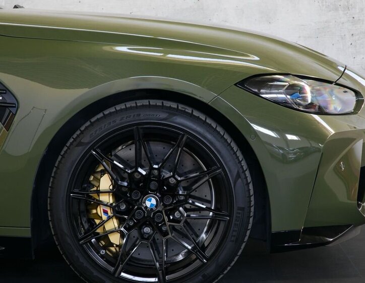 BMW M4 Kupé 3,0 l 353 kw