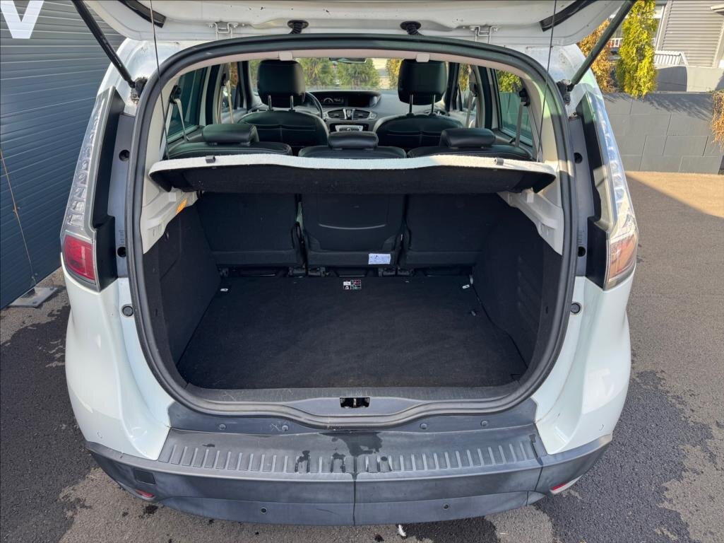 Renault Scénic MPV 1,2 l 97 kw