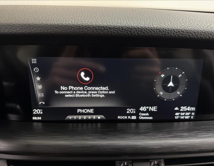 Alfa Romeo Stelvio 17